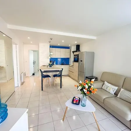 T3 Avec Garage Proche De La Appartamento Sanary-sur-Mer